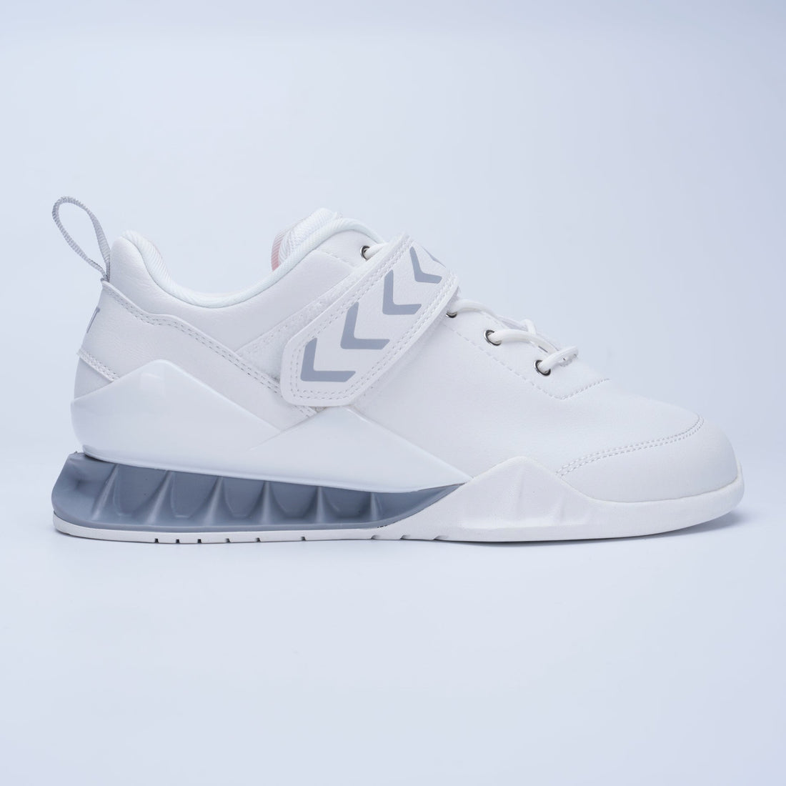 Female lifter wearing Castiron Lift IronLifter 2 women's leather weightlifting shoe during a squat